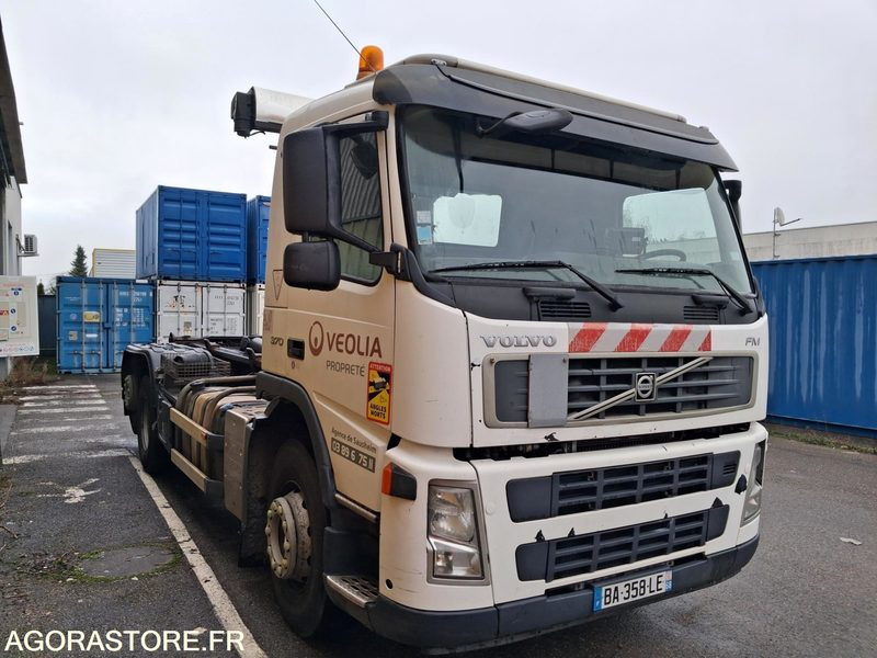 R51857-PORTEUR POLYBENNE VOLVO FM 370-ANNÉE 2010-BRAS GUIMA PALFINGER-502085 KM - Camión: foto 4 R51857-PORTEUR POLYBENNE VOLVO FM 370-ANNÉE 2010-BRAS GUIMA PALFINGER-502085 KM - Camión: foto 4