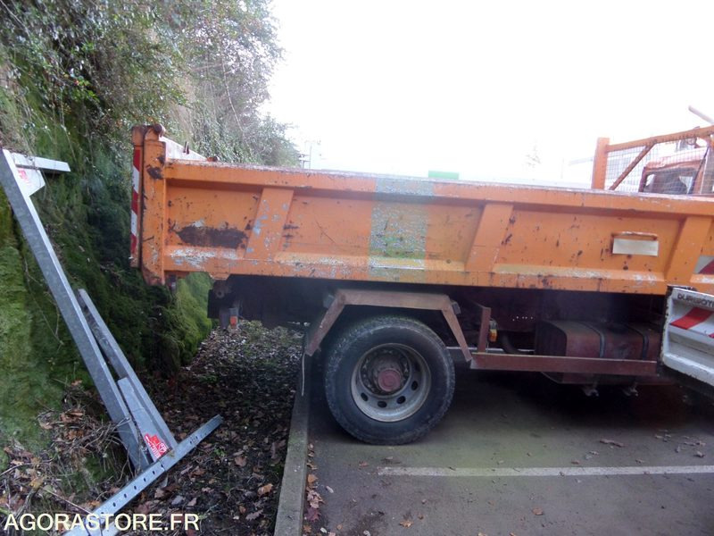 Renault M210 - 1998 - 174000km (BY-623-FQ) - Camión: foto 5 Renault M210 - 1998 - 174000km (BY-623-FQ) - Camión: foto 5