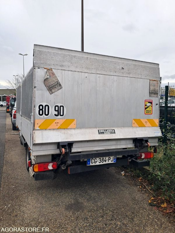Renault Maxity CG-384-PJ - Camión: foto 5 Renault Maxity CG-384-PJ - Camión: foto 5
