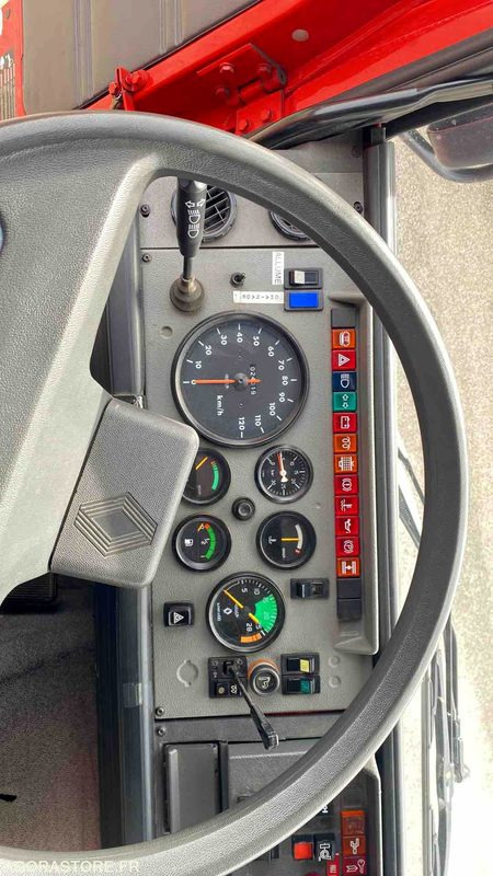 Renault Midliner 210 - Camión: foto 5 Renault Midliner 210 - Camión: foto 5