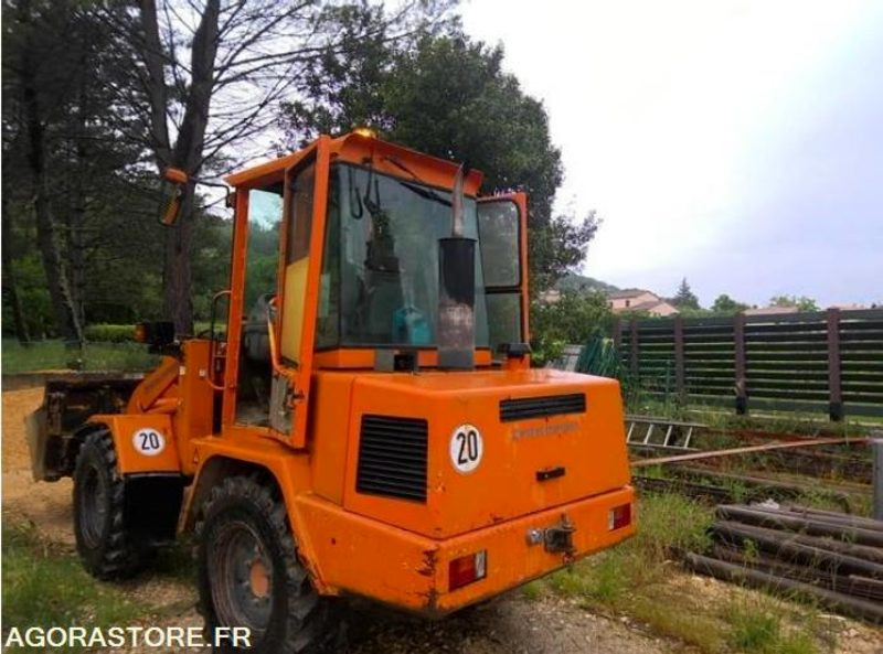Chargeuse - Cargadora: foto 4 Chargeuse - Cargadora: foto 4