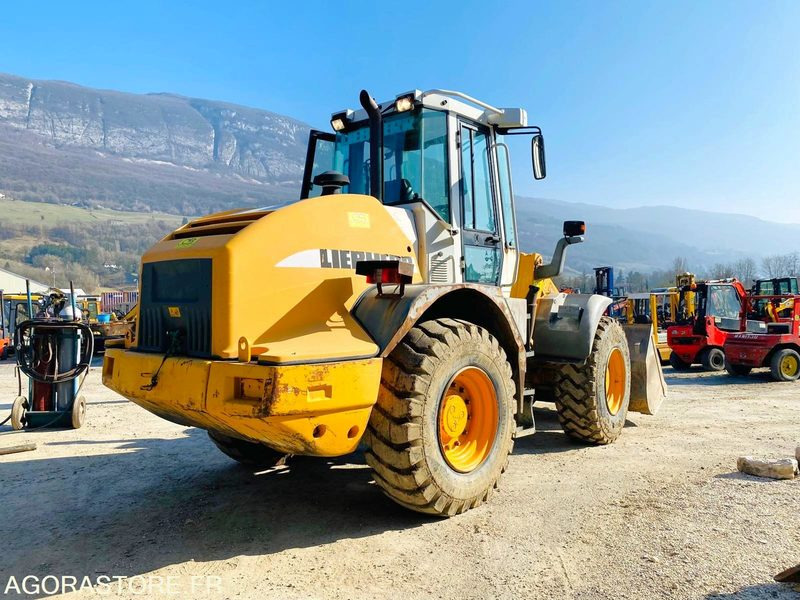 Chargeuse sur pneus Liebherr L524 10T - 5565 Heures - 2002 - Cargadora: foto 5 Chargeuse sur pneus Liebherr L524 10T - 5565 Heures - 2002 - Cargadora: foto 5