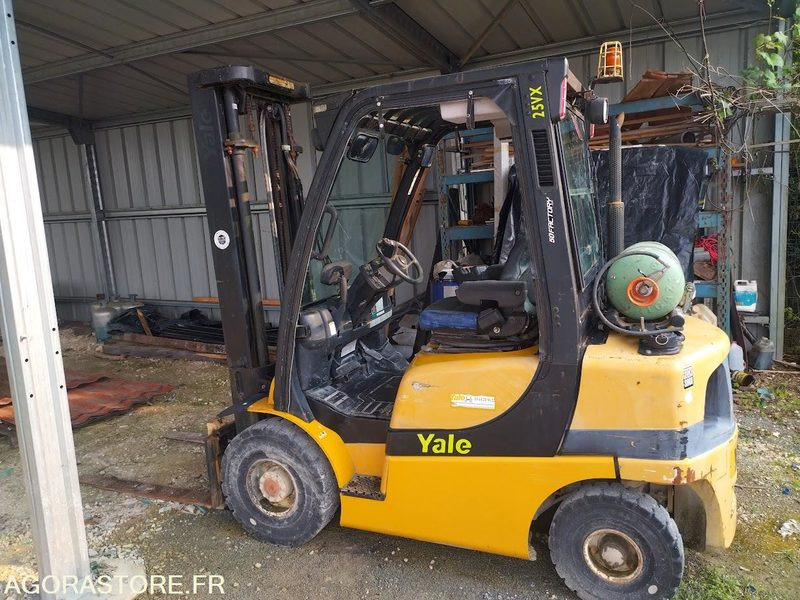 Chariot Élévateur YALE GLP25VX (2007) - Pour Pièces ou Réparation - Carretilla elevadora de gas: foto 1 Chariot Élévateur YALE GLP25VX (2007) - Pour Pièces ou Réparation - Carretilla elevadora de gas: foto 1