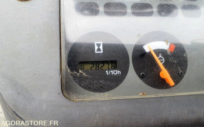 Chariot élévateur frontal GAZ Nissan 2827 heures Triplex UD02A25PQ - 3F550 - Carretilla elevadora de gas: foto 5 Chariot élévateur frontal GAZ Nissan 2827 heures Triplex UD02A25PQ - 3F550 - Carretilla elevadora de gas: foto 5