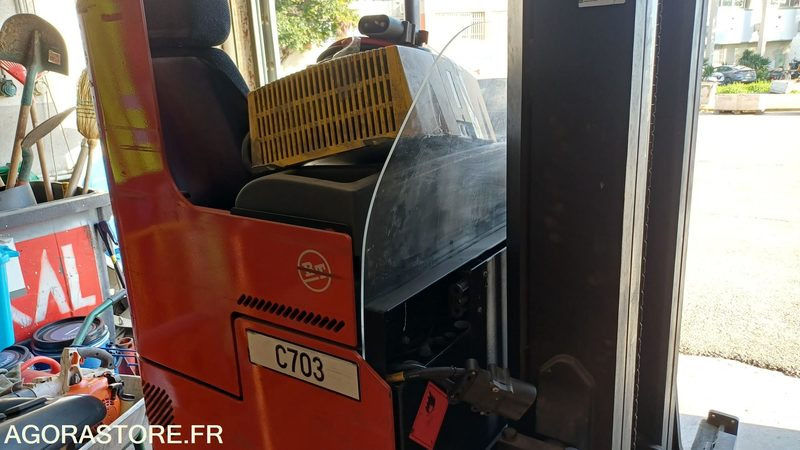 Chariot retractable (Cat.5 R489) Toyota RRE2 5600H (C703) - Carretilla elevadora: foto 3 Chariot retractable (Cat.5 R489) Toyota RRE2 5600H (C703) - Carretilla elevadora: foto 3