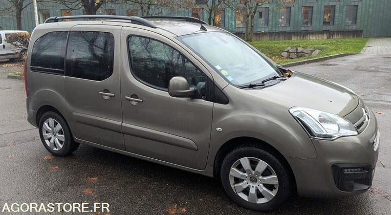 Citroën Berlingo 1.6 BlueHDi 100ch (B9) – 12/2015 – 50000 km – Crit'Air 2 - Coche: foto 3 Citroën Berlingo 1.6 BlueHDi 100ch (B9) – 12/2015 – 50000 km – Crit'Air 2 - Coche: foto 3