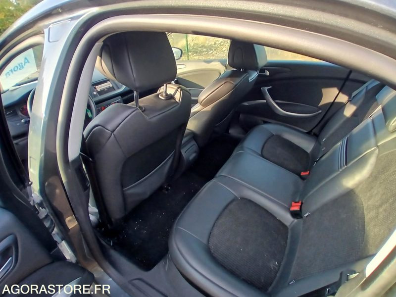 Citroën C5 – Diesel – 2016-204 763 km - Coche: foto 4 Citroën C5 – Diesel – 2016-204 763 km - Coche: foto 4