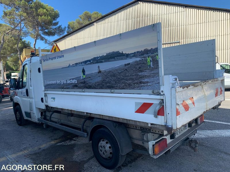 Citroën Jumper - 2011 - 139 619 kms -BQ 034 GM ct ok - Furgoneta basculante: foto 4 Citroën Jumper - 2011 - 139 619 kms -BQ 034 GM ct ok - Furgoneta basculante: foto 4