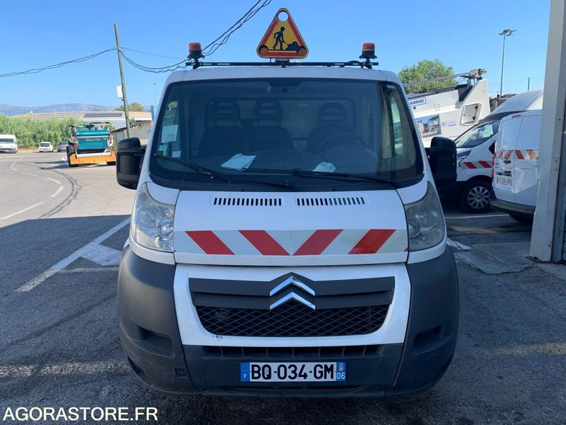 Citroën Jumper - 2011 - 139 619 kms -BQ 034 GM ct ok - Furgoneta basculante: foto 1 Citroën Jumper - 2011 - 139 619 kms -BQ 034 GM ct ok - Furgoneta basculante: foto 1