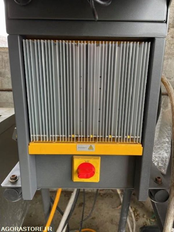 Controleur de moules ALTANIUM HUSKY - Herramienta/ Equipo: foto 2 Controleur de moules ALTANIUM HUSKY - Herramienta/ Equipo: foto 2