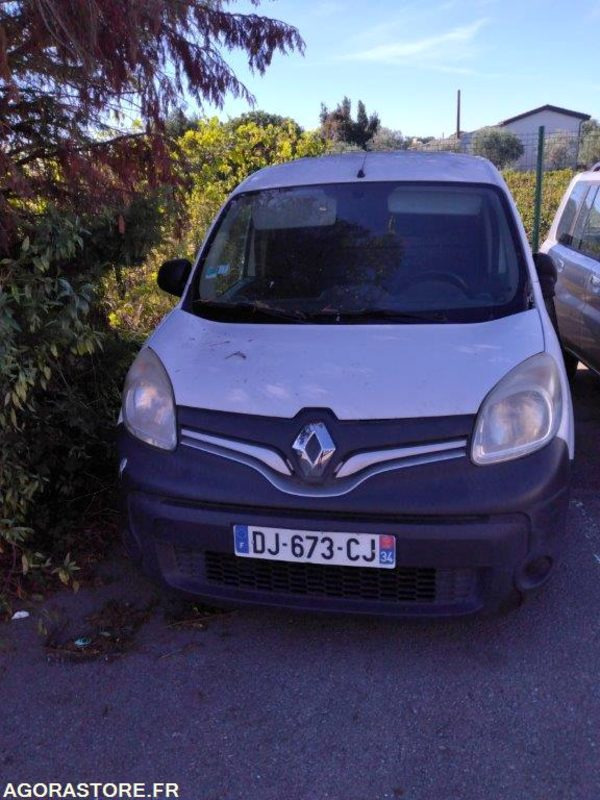 DJ-673-CJ RENAULT KANGOO 201522 kms 2014 - Furgoneta pequeña: foto 1 DJ-673-CJ RENAULT KANGOO 201522 kms 2014 - Furgoneta pequeña: foto 1