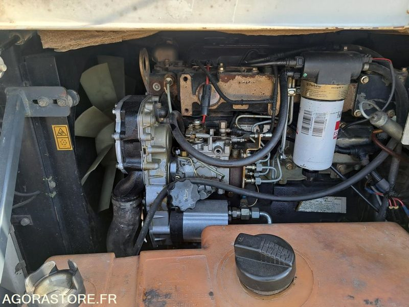 DUMPER TEREX 5T5 - 4564 heures - TRES BON ETAT DE MARCHE - Pompe à eau neuve - Dúmper: foto 4 DUMPER TEREX 5T5 - 4564 heures - TRES BON ETAT DE MARCHE - Pompe à eau neuve - Dúmper: foto 4