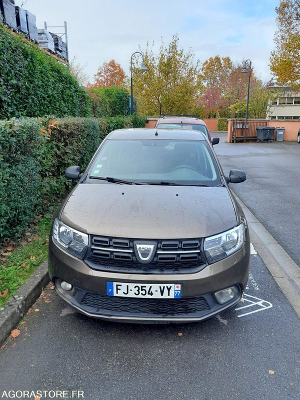 Dacia SADERO - Coche: foto 2 Dacia SADERO - Coche: foto 2