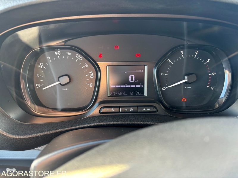 EZ-034-TN - Roulant - CITROEN JUMPY SPACE TOURER - VP - 203 689 Kms - Minibús, Furgoneta de pasajeros: foto 5 EZ-034-TN - Roulant - CITROEN JUMPY SPACE TOURER - VP - 203 689 Kms - Minibús, Furgoneta de pasajeros: foto 5