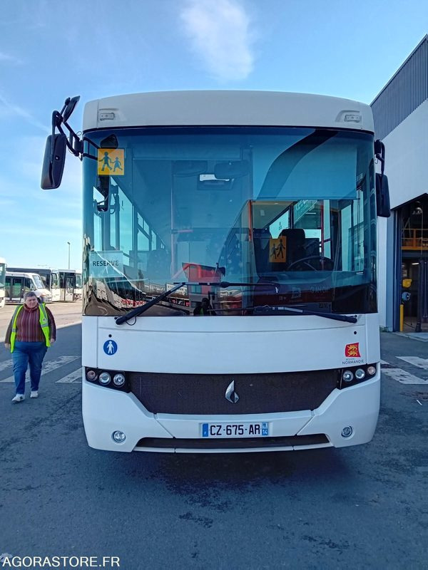 FAST SCOLER 4 - CZ 675 AR - E5 - 2013 - 140000 KM - - Autobús escolar: foto 1 FAST SCOLER 4 - CZ 675 AR - E5 - 2013 - 140000 KM - - Autobús escolar: foto 1