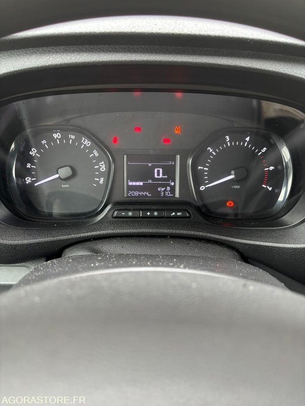 Minibús, Furgoneta de pasajeros FG-930-DE - Roulant - CITROEN JUMPY SPACE TOURER - VP - 208 444 Kms: foto 10 Minibús, Furgoneta de pasajeros FG-930-DE - Roulant - CITROEN JUMPY SPACE TOURER - VP - 208 444 Kms: foto 10