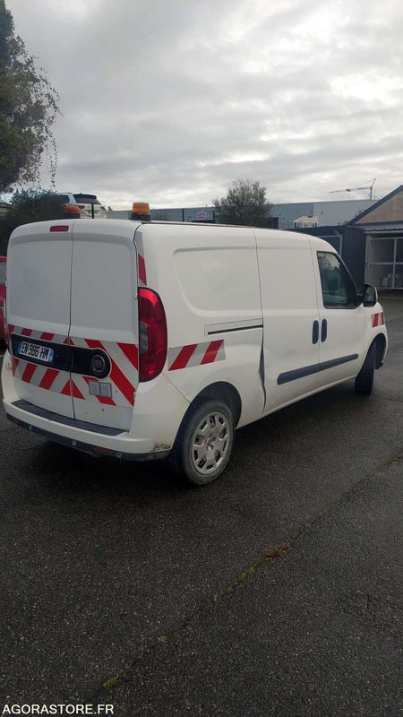 FIAT DOBLO - 2017 - 110593KM - EN986HM - Furgoneta pequeña: foto 3 FIAT DOBLO - 2017 - 110593KM - EN986HM - Furgoneta pequeña: foto 3