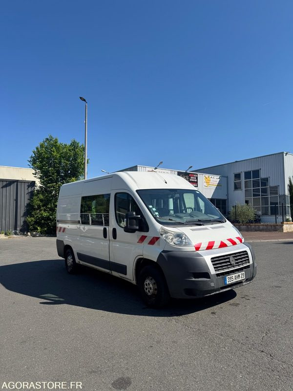 FIAT DUCATO 133 000 KM 7 PLACES - Furgón: foto 5 FIAT DUCATO 133 000 KM 7 PLACES - Furgón: foto 5