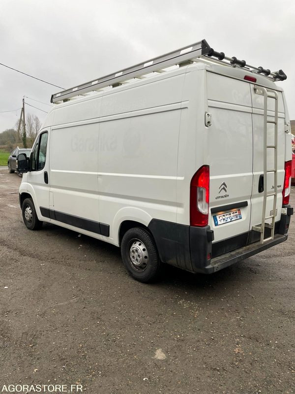 FOURGON Citroen JUMPER - 2018 - 98 000 kms - Furgón: foto 4 FOURGON Citroen JUMPER - 2018 - 98 000 kms - Furgón: foto 4