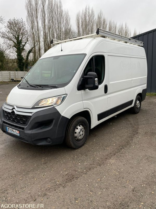 FOURGON Citroen JUMPER - 2018 - 98 000 kms - Furgón: foto 1 FOURGON Citroen JUMPER - 2018 - 98 000 kms - Furgón: foto 1