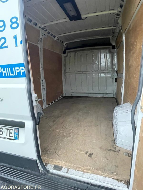FOURGON FIAT DUCATO 75000 KM 2019 - Furgón: foto 5 FOURGON FIAT DUCATO 75000 KM 2019 - Furgón: foto 5