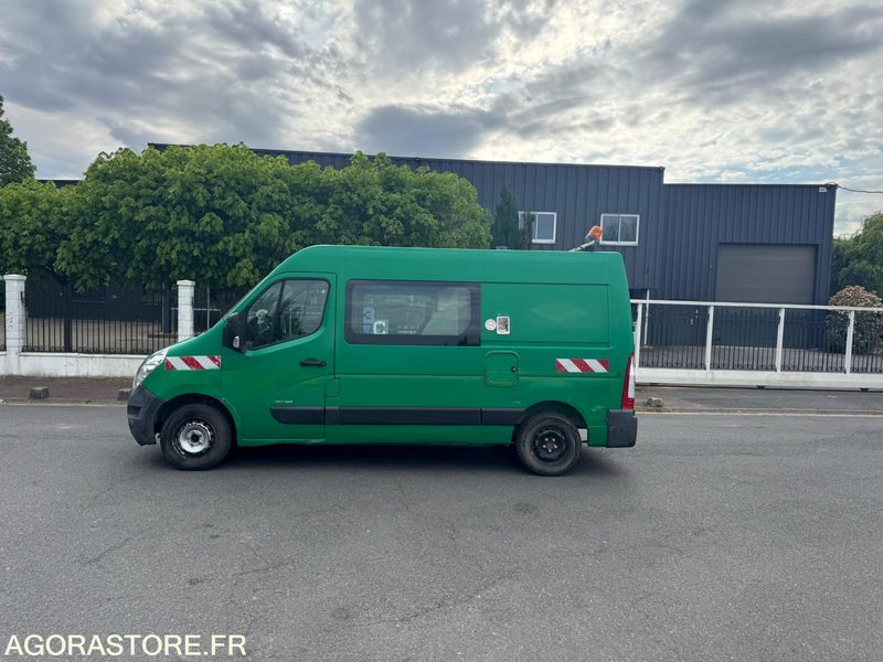 RENAULT MASTER 7 PLACES - 2011 - 151 000 KM - Furgoneta: foto 2 RENAULT MASTER 7 PLACES - 2011 - 151 000 KM - Furgoneta: foto 2