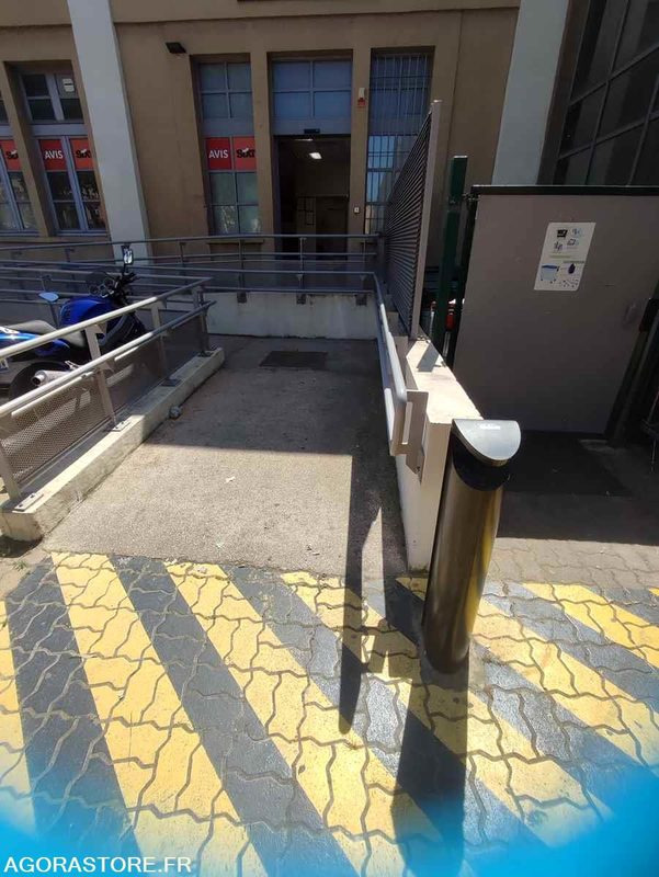 Garde-corps et main courante métalliques pour rampe PMR - Herramienta/ Equipo: foto 5 Garde-corps et main courante métalliques pour rampe PMR - Herramienta/ Equipo: foto 5