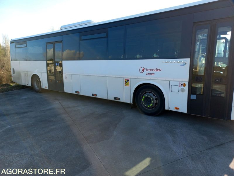 IRISBUS - RECREO - 2009 / 416000 KM - AG372NT (22197 / 2060) - Autobús escolar: foto 4 IRISBUS - RECREO - 2009 / 416000 KM - AG372NT (22197 / 2060) - Autobús escolar: foto 4