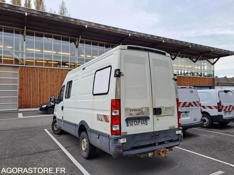 IVECO | 35S12 | 2007 | 99665KM - Furgón: foto 1 IVECO | 35S12 | 2007 | 99665KM - Furgón: foto 1