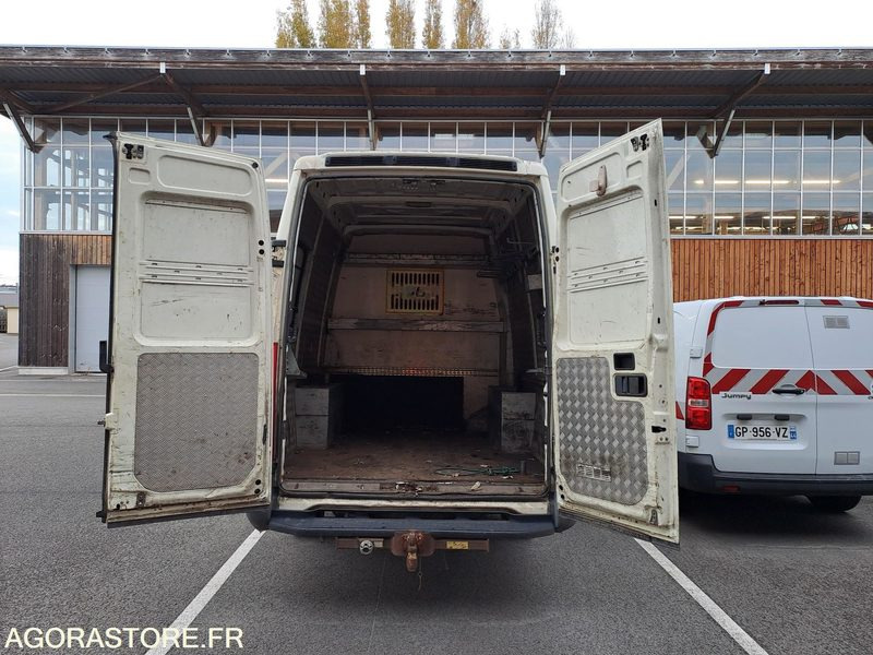 IVECO | 35S12 | 2007 | 99665KM - Furgón: foto 2 IVECO | 35S12 | 2007 | 99665KM - Furgón: foto 2