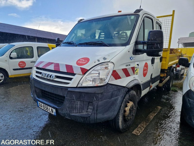 Iveco 65C18 -232261- 2009-AA658LN - Furgoneta basculante: foto 1 Iveco 65C18 -232261- 2009-AA658LN - Furgoneta basculante: foto 1