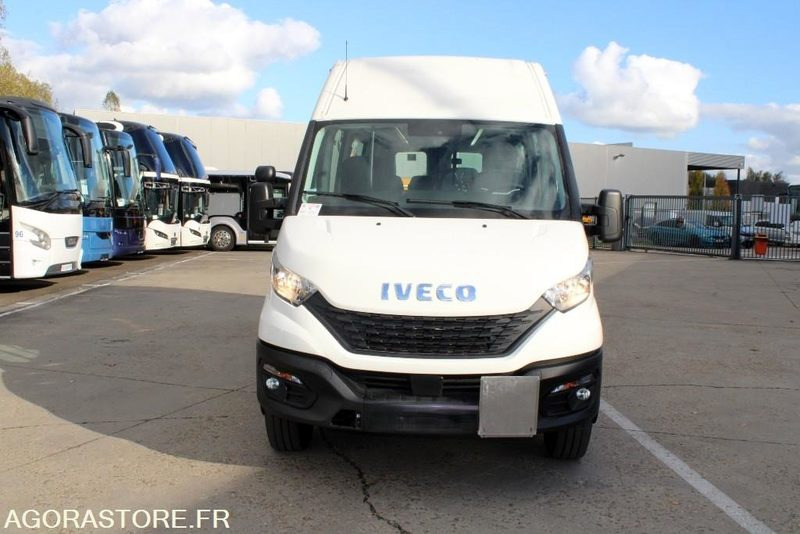 Iveco Daily / 7.5m / CNG / Airco / Automatique - Minibús, Furgoneta de pasajeros: foto 2 Iveco Daily / 7.5m / CNG / Airco / Automatique - Minibús, Furgoneta de pasajeros: foto 2