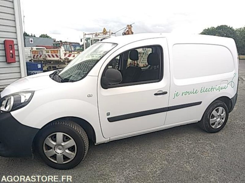 KANGOO ELECTRIQUE - 2013 / 67 700 km - Furgoneta pequeña, Furgoneta eléctrica: foto 3 KANGOO ELECTRIQUE - 2013 / 67 700 km - Furgoneta pequeña, Furgoneta eléctrica: foto 3