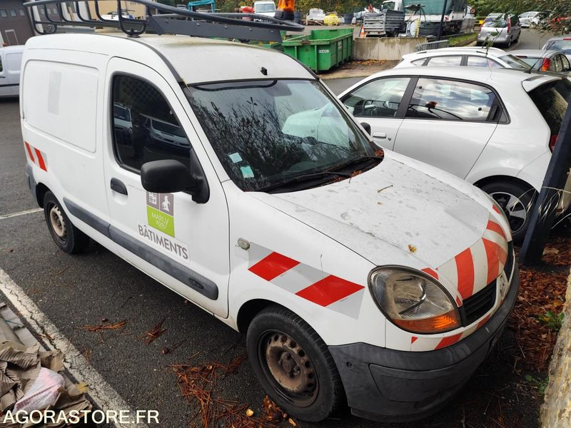 Kangoo - 2006 - 10697kms - sans carte grise (FIV) - Furgoneta pequeña: foto 2 Kangoo - 2006 - 10697kms - sans carte grise (FIV) - Furgoneta pequeña: foto 2