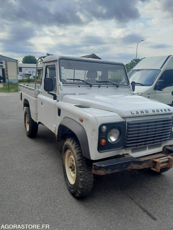 LAND ROVER DEFENDER 110 - 2012 - 81370KM - SUV/ Todoterreno: foto 2 LAND ROVER DEFENDER 110 - 2012 - 81370KM - SUV/ Todoterreno: foto 2