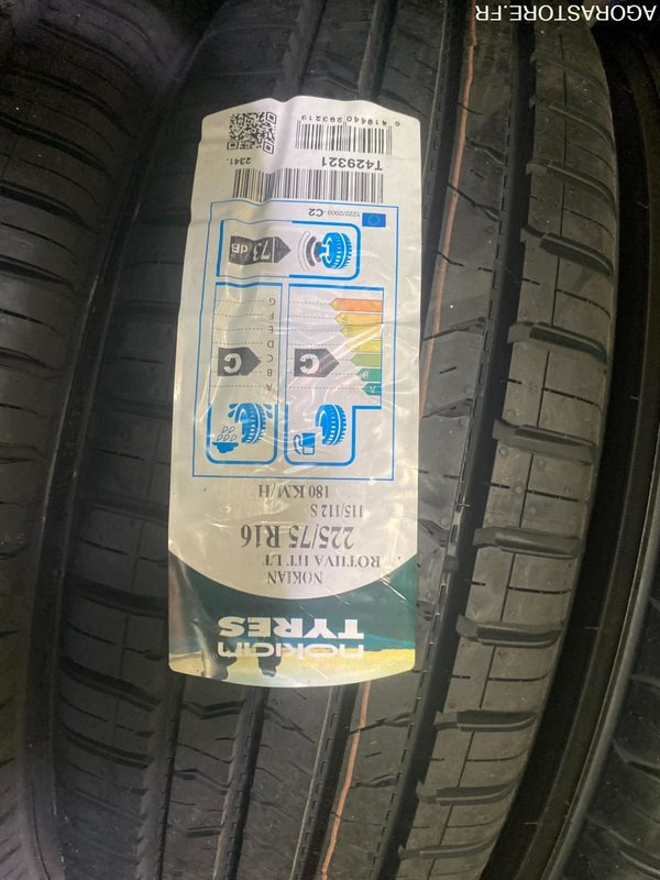 LOT DE 40 PNEUS ETE NOKIAN ROTIIVA HT LT DOT 2019 (T429321) - Neumático: foto 1 LOT DE 40 PNEUS ETE NOKIAN ROTIIVA HT LT DOT 2019 (T429321) - Neumático: foto 1