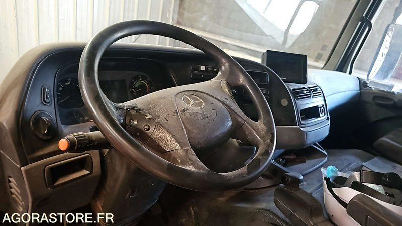 MALAXEUR POMPE A BETON MERCEDES ACTROS - 2006 / 351 902 KM -EXCLUSIVEMENT EXPORT - Camión hormigonera con bomba: foto 5 MALAXEUR POMPE A BETON MERCEDES ACTROS - 2006 / 351 902 KM -EXCLUSIVEMENT EXPORT - Camión hormigonera con bomba: foto 5