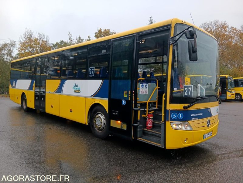 MERCEDES INTOURO N°083238 - Autobús escolar: foto 1 MERCEDES INTOURO N°083238 - Autobús escolar: foto 1