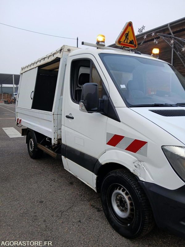 MERCEDES SPRINTER ANNEE 2014 BENNE BASCULANTE BOITE AUTO - Furgoneta basculante: foto 2 MERCEDES SPRINTER ANNEE 2014 BENNE BASCULANTE BOITE AUTO - Furgoneta basculante: foto 2