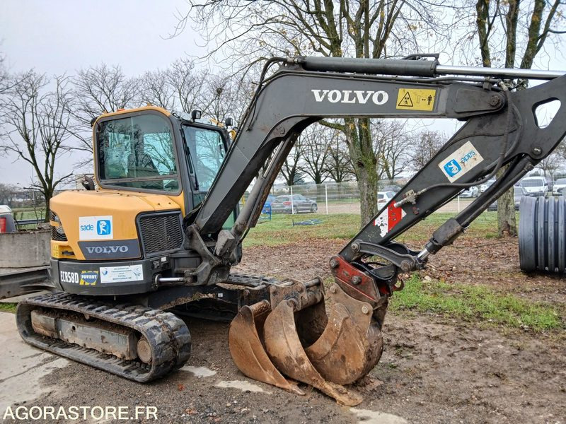 MINI PELLE VOLVO 6 T - 2018 - 4965h - Miniexcavadora: foto 3 MINI PELLE VOLVO 6 T - 2018 - 4965h - Miniexcavadora: foto 3