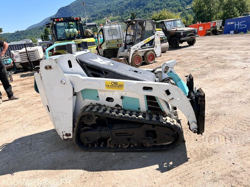 Mini-chargeuseà chenilles Bobcat MT55 - Minicargadora de cadenas: foto 5 Mini-chargeuseà chenilles Bobcat MT55 - Minicargadora de cadenas: foto 5