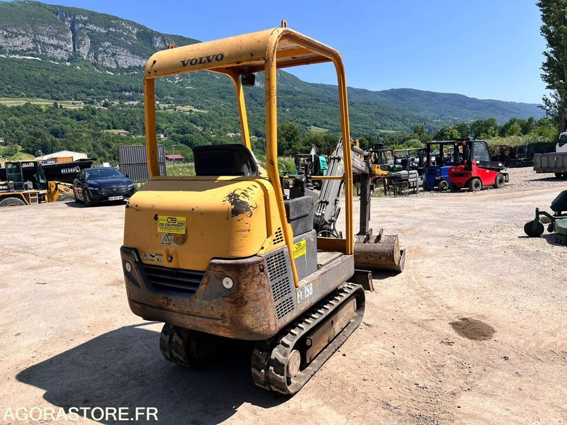 Mini-pelle Volvo EC15 B XT 1,5T - Année 2004 - 2290 heures - Miniexcavadora: foto 3 Mini-pelle Volvo EC15 B XT 1,5T - Année 2004 - 2290 heures - Miniexcavadora: foto 3