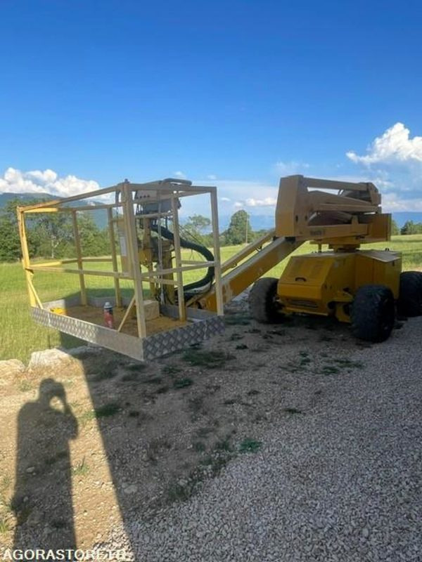 NACELLE HAULOTTE HA16D 4X4 1991 6400 HEURES - Plataforma elevadora: foto 2 NACELLE HAULOTTE HA16D 4X4 1991 6400 HEURES - Plataforma elevadora: foto 2