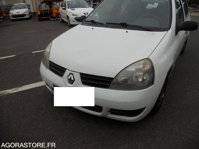 LOT 3 SLT - RENAULT CLIO - Otros maquinaria: foto 1 LOT 3 SLT - RENAULT CLIO - Otros maquinaria: foto 1