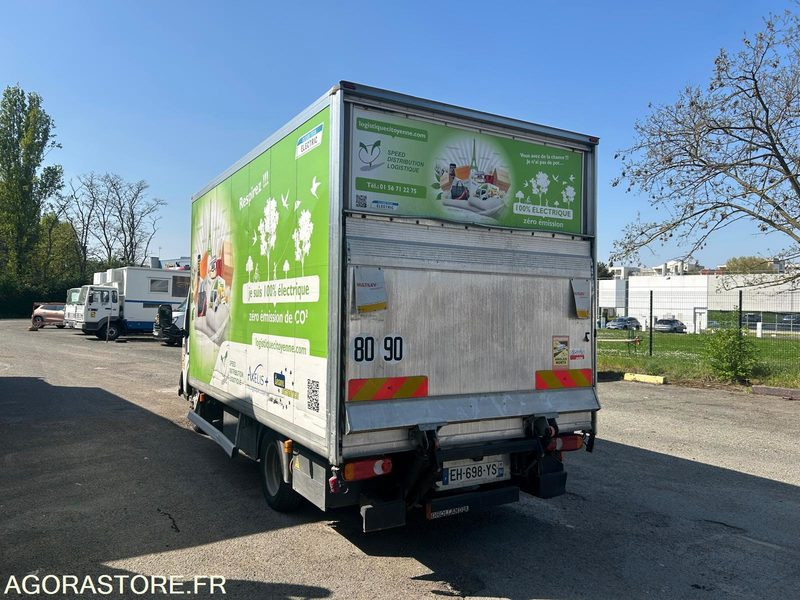 RENAULT maxity ZE electrique 20m3 hayon - 2016 / 68658 KM - Otros maquinaria: foto 4 RENAULT maxity ZE electrique 20m3 hayon - 2016 / 68658 KM - Otros maquinaria: foto 4