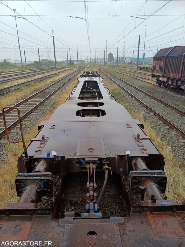 Wagon plat intermodal type Sggnss – modèle 6432B0-4, 72 pieds - 2004 (ref 1462) - Otros maquinaria: foto 2 Wagon plat intermodal type Sggnss – modèle 6432B0-4, 72 pieds - 2004 (ref 1462) - Otros maquinaria: foto 2