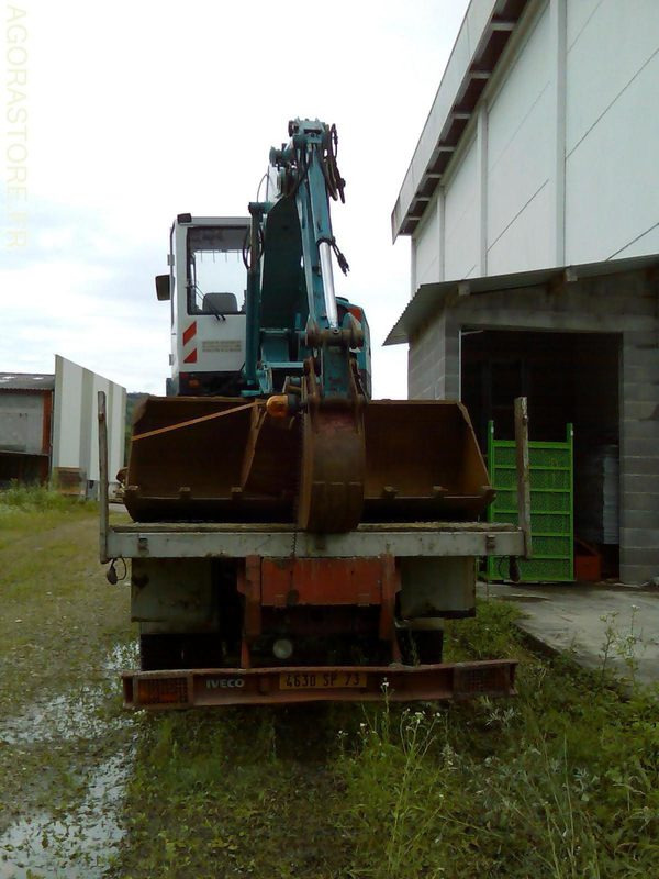 PELLE A PNEUS PINGUELY P90 TURBO 2002 5365 HEURES - Excavadora: foto 1 PELLE A PNEUS PINGUELY P90 TURBO 2002 5365 HEURES - Excavadora: foto 1
