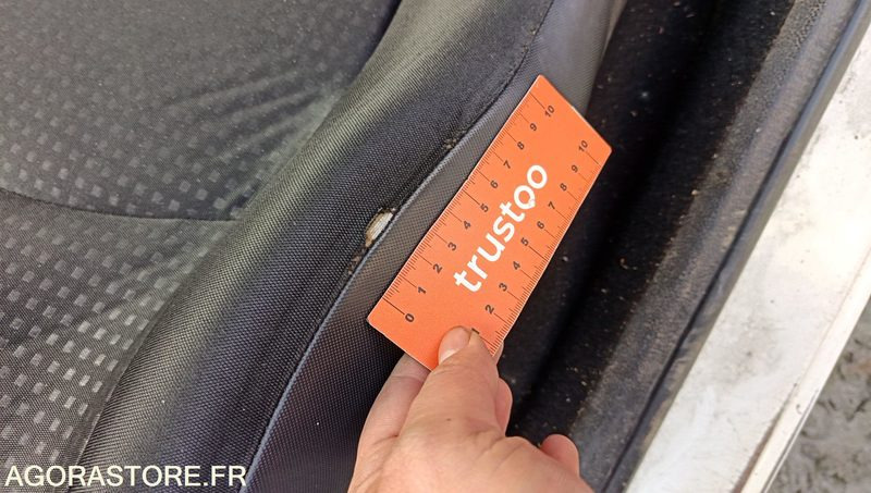 PEUGEOT 206+ - 2010 - BE-208-WL - Coche: foto 4 PEUGEOT 206+ - 2010 - BE-208-WL - Coche: foto 4