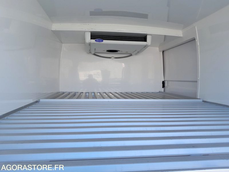 PEUGEOT BOXER FRIGORIFIQUE - 2021 - 26748 km - Furgoneta frigorifica: foto 5 PEUGEOT BOXER FRIGORIFIQUE - 2021 - 26748 km - Furgoneta frigorifica: foto 5