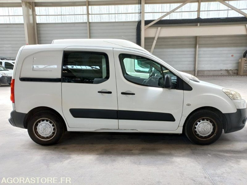 PEUGEOT PARTNER CD-884-BC - Furgoneta pequeña: foto 5 PEUGEOT PARTNER CD-884-BC - Furgoneta pequeña: foto 5